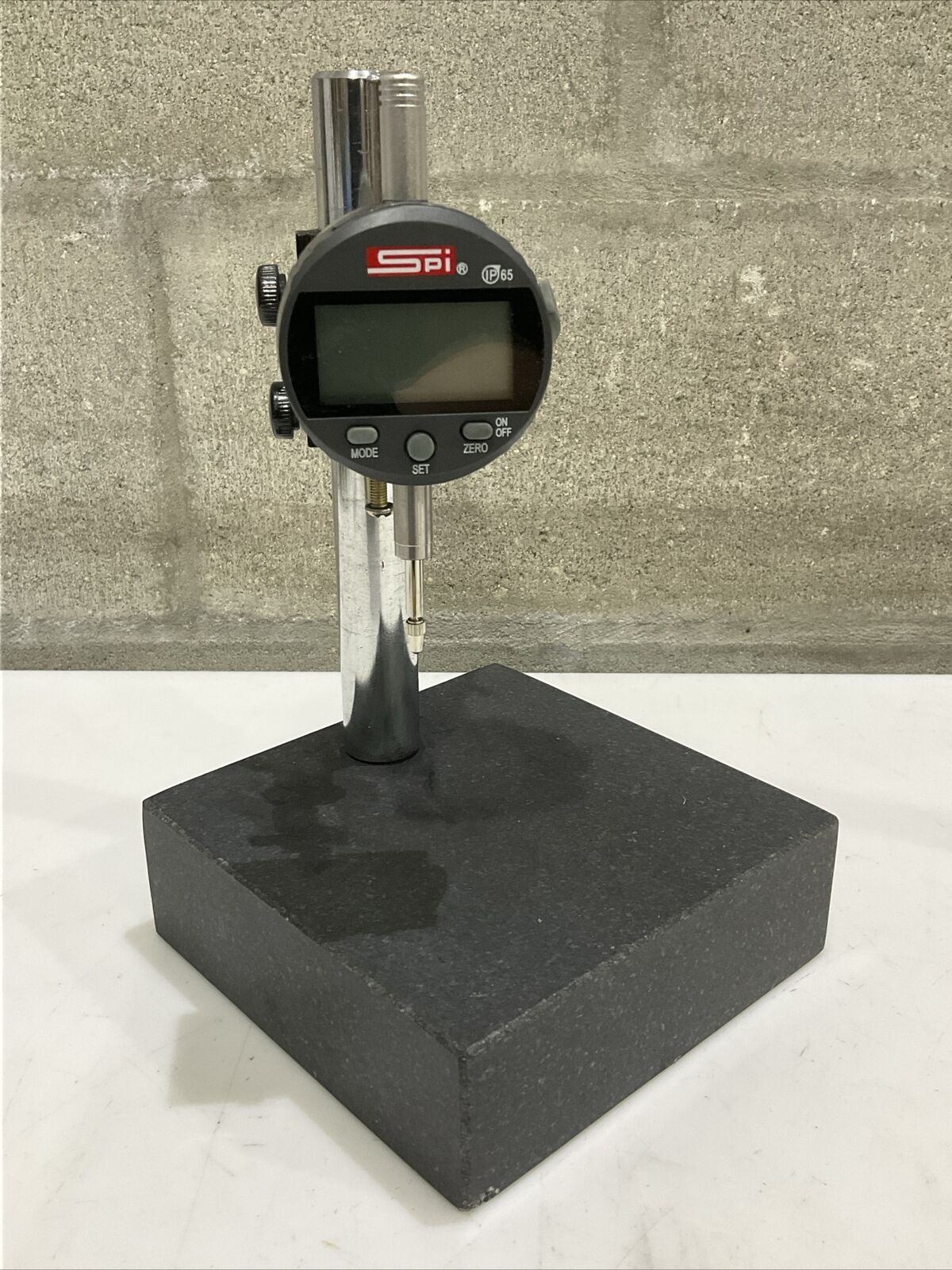 SPI DG-002 DELUXE DIAL INDICATOR GAGE ASSEMBLY S8M