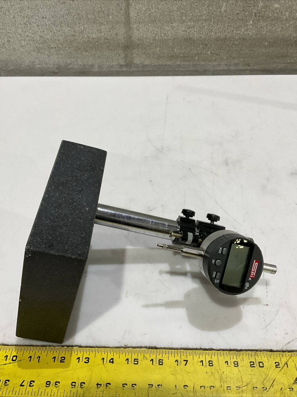 SPI DG-002 DELUXE DIAL INDICATOR GAGE ASSEMBLY S8M
