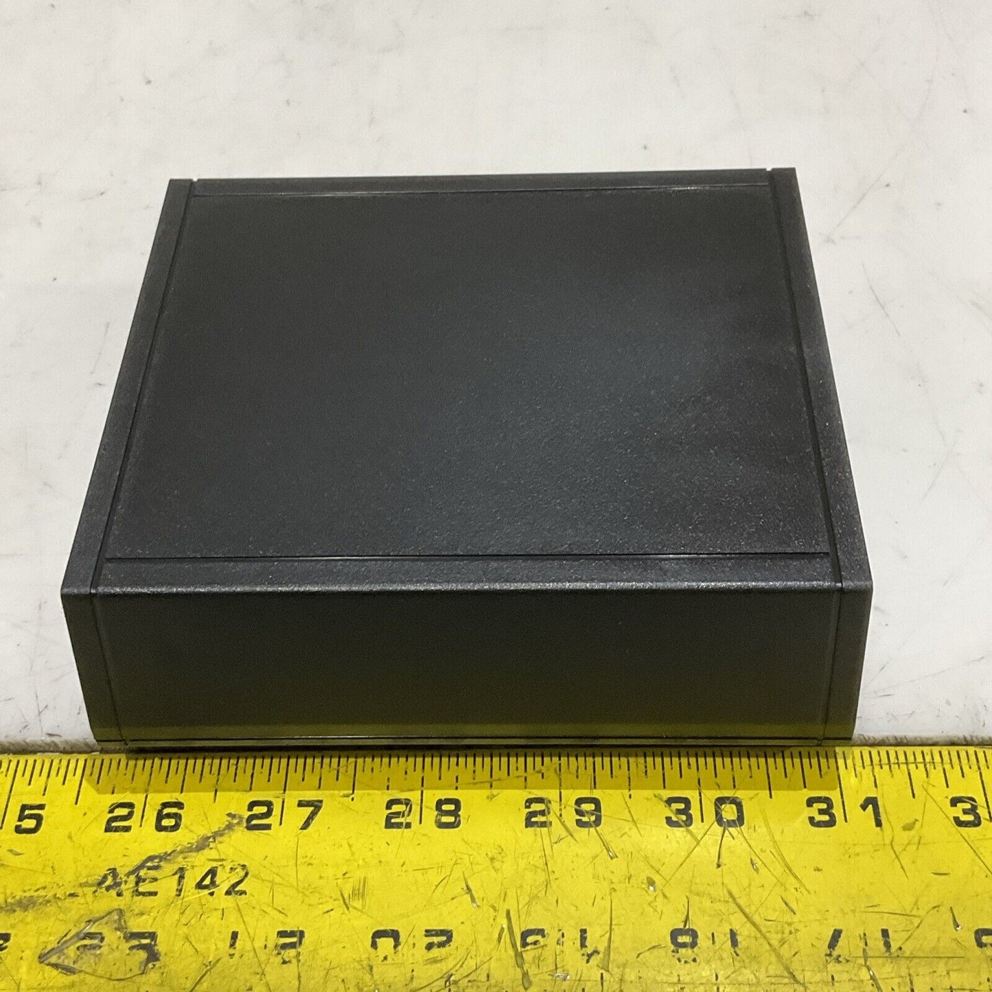 AMS RS-232/RS-485 10881111 CONVERTER BOX SERIES A 9 V 50/60HZ .150A U3S