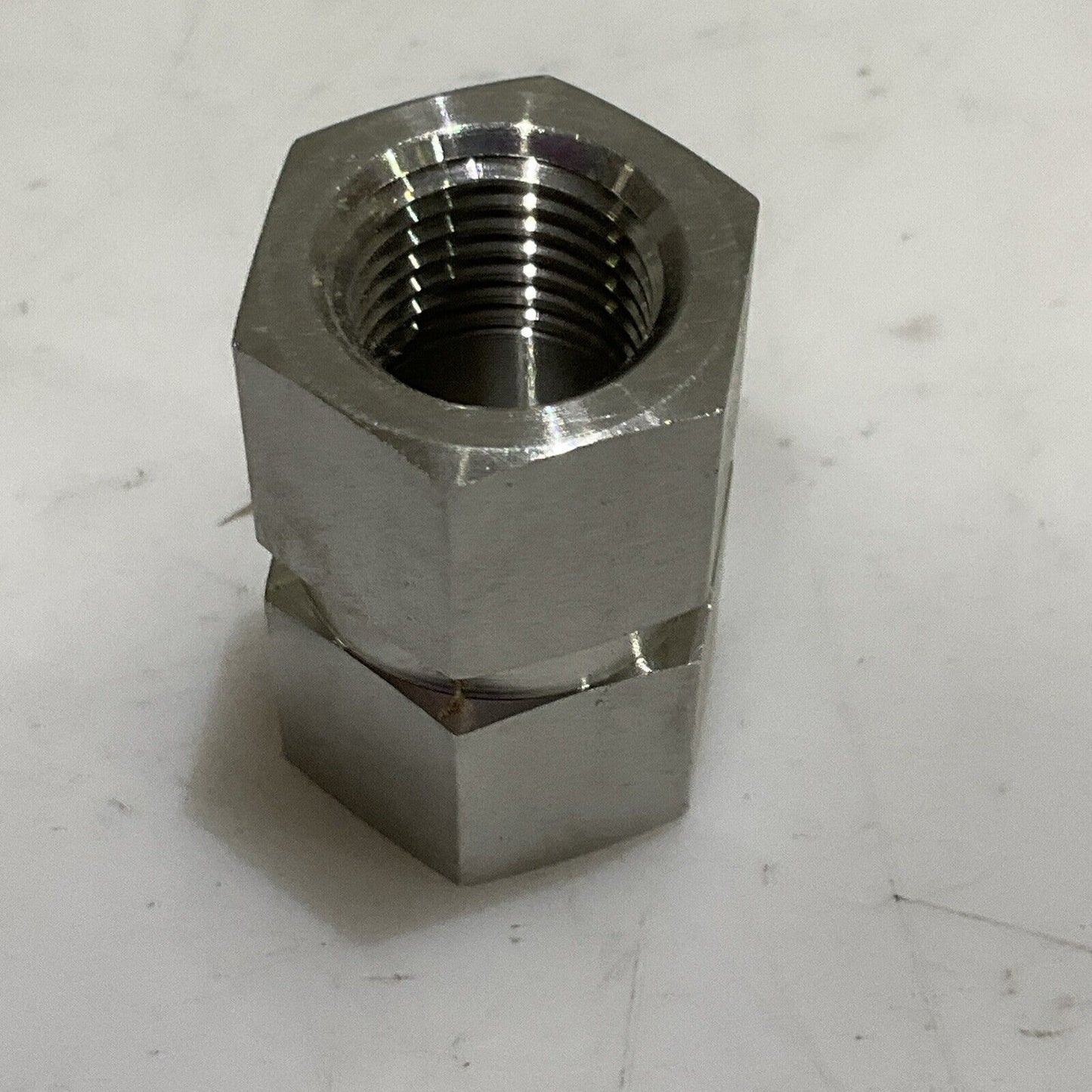 DK-LOK GABMF4-8N-S REDUCING ADAPTER 1/4” 1/2” SS316 LOT OF 50 G7T