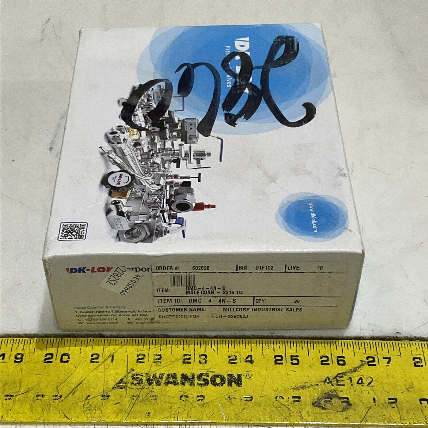 DK-LOK DMC-4-4N-S MALE STEEL CONNECTOR 1/4” TUBE X 1/4 NPT S316 LOT OF 70 G7T