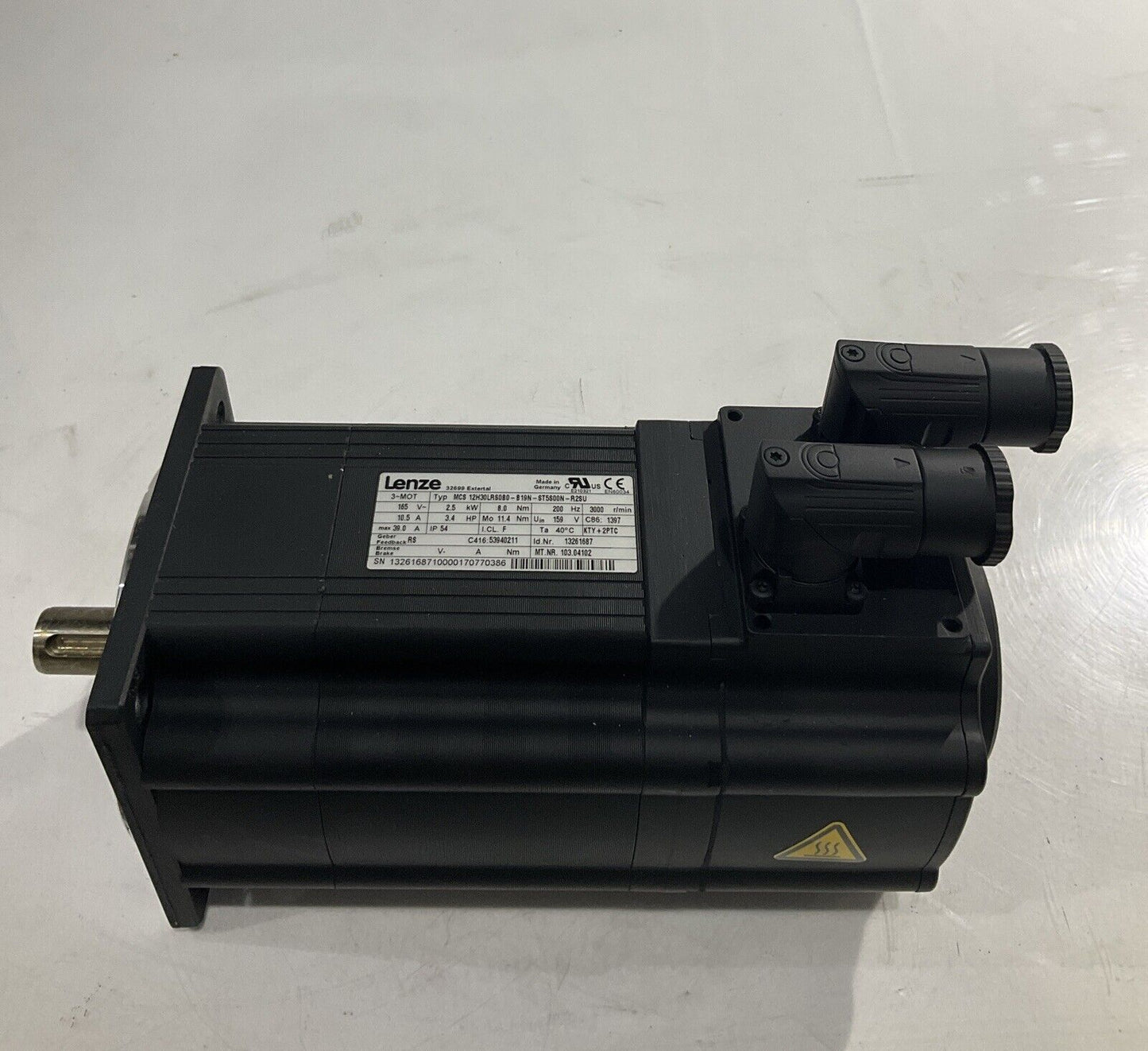 LENZE MCS 12H30LRS0B0-B19N-ST5S00N-R2SU 13261687 SERVO MOTOR CULLING U3S