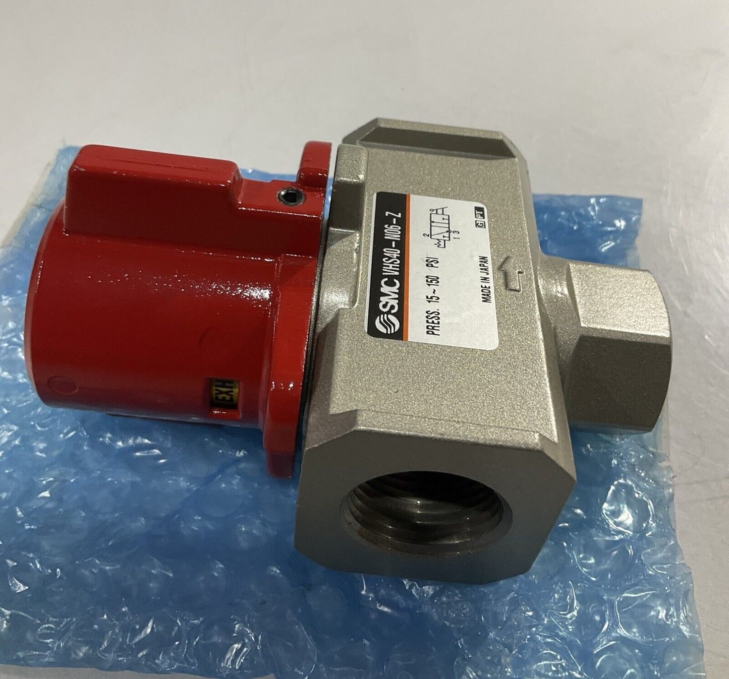SMC VHS40-N06-Z VALVE LOCK-0UT 3 WAYS LOT OF 2 U3S