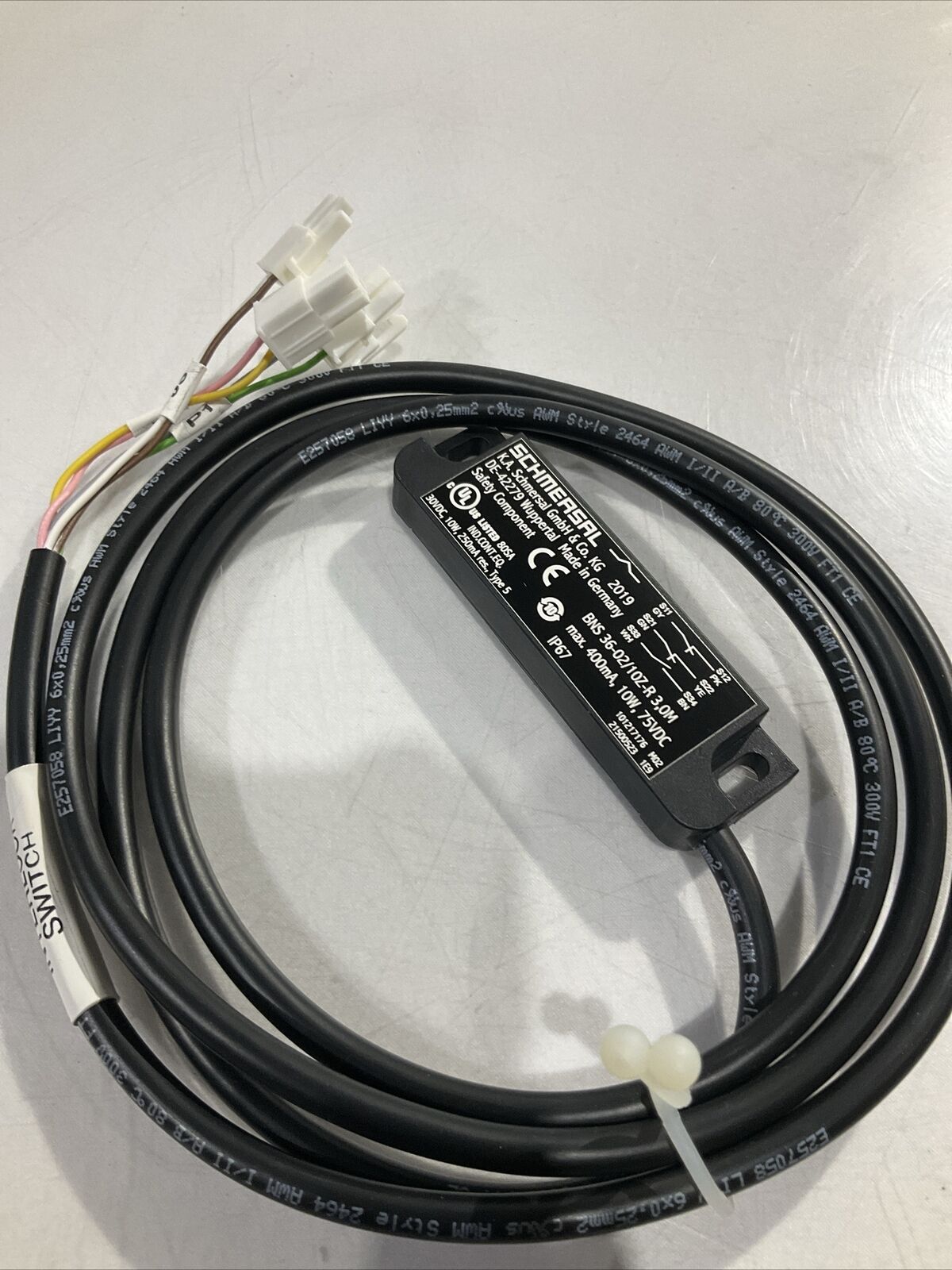 SCHMERSAL - BNS 36-02/10Z-R 3,0M w/3M CABLE SAFETY SENSOR U3S
