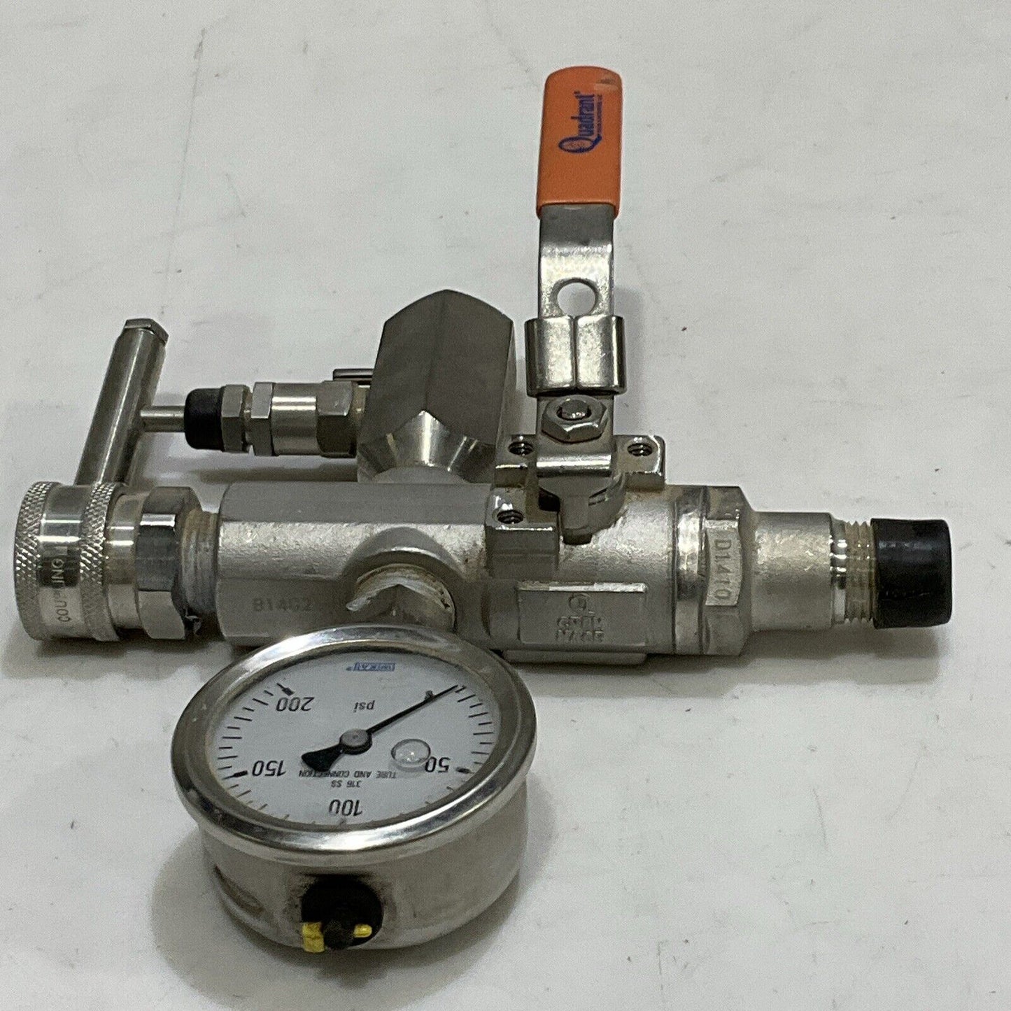 WIKA E-10-K-PBH-ND-LG3X67-ZZ TRANSMITTER WELLHEAD H1RDS44Q B16.34 608 G7T