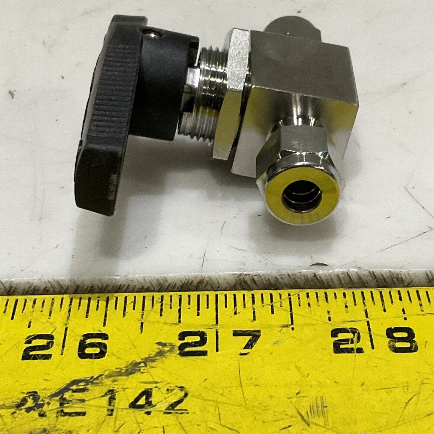 DK-LOK VG82B-D-4T-S VALVE VG82 3000 PSIG SS316 CJL 4.8MM LOT OF 10 G7T