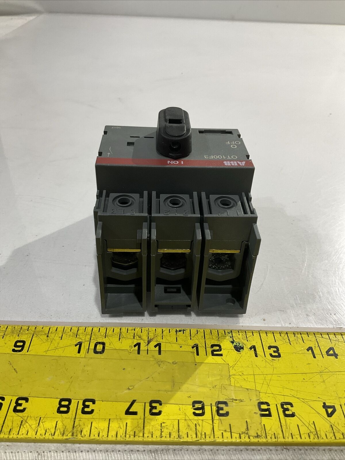 ABB 162K300H01 1SCA105004R1001 SWITCH DISCONNECT 600VAC U3S