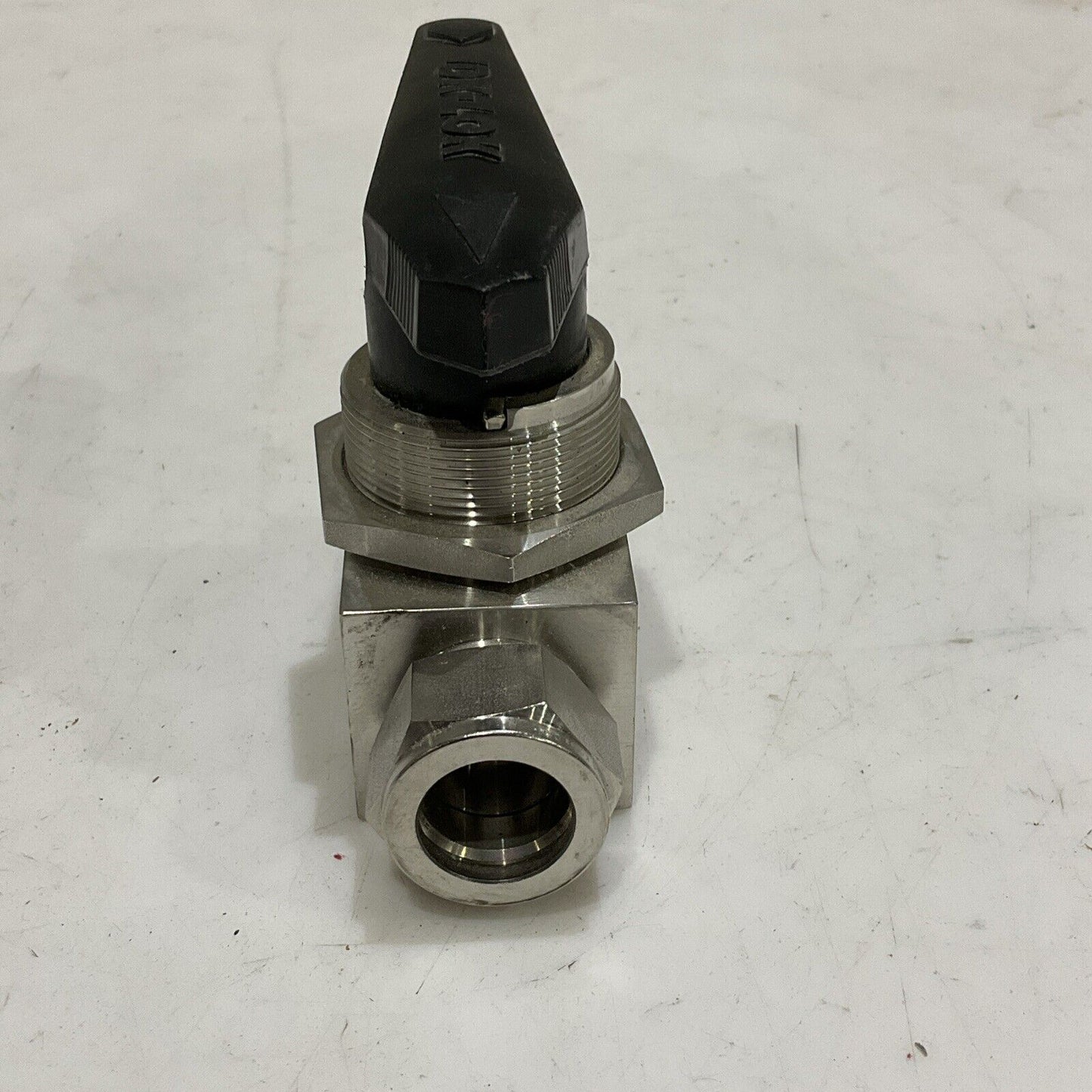 DK-LOK V82D-D-12T-S BALL VALVE 2500PSIG G7T
