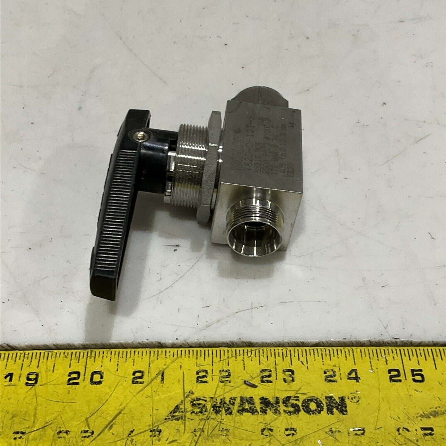 DK-LOK V82D-D-12T-S BALL VALVE 2500PSIG G7T
