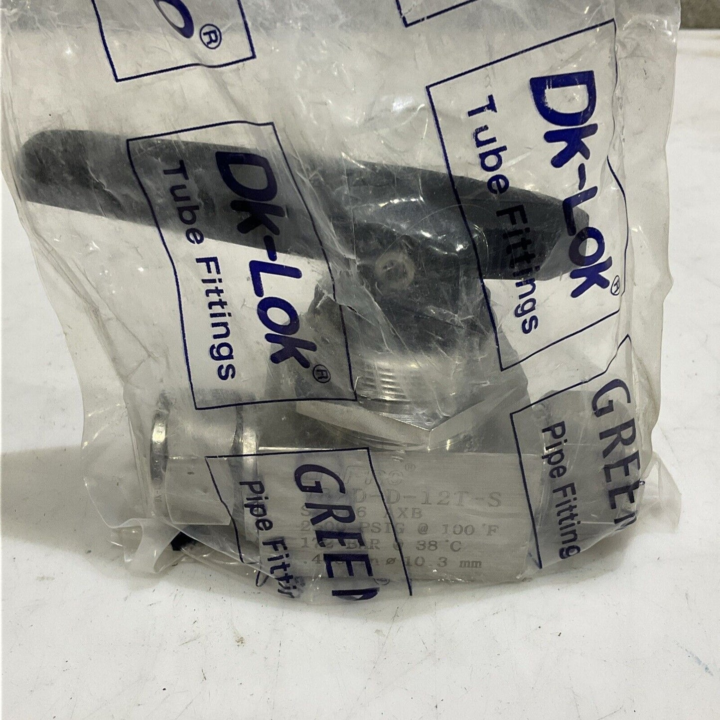 DK-LOK V82D-D-12T-S BALL VALVE 2500 PSIG G7T