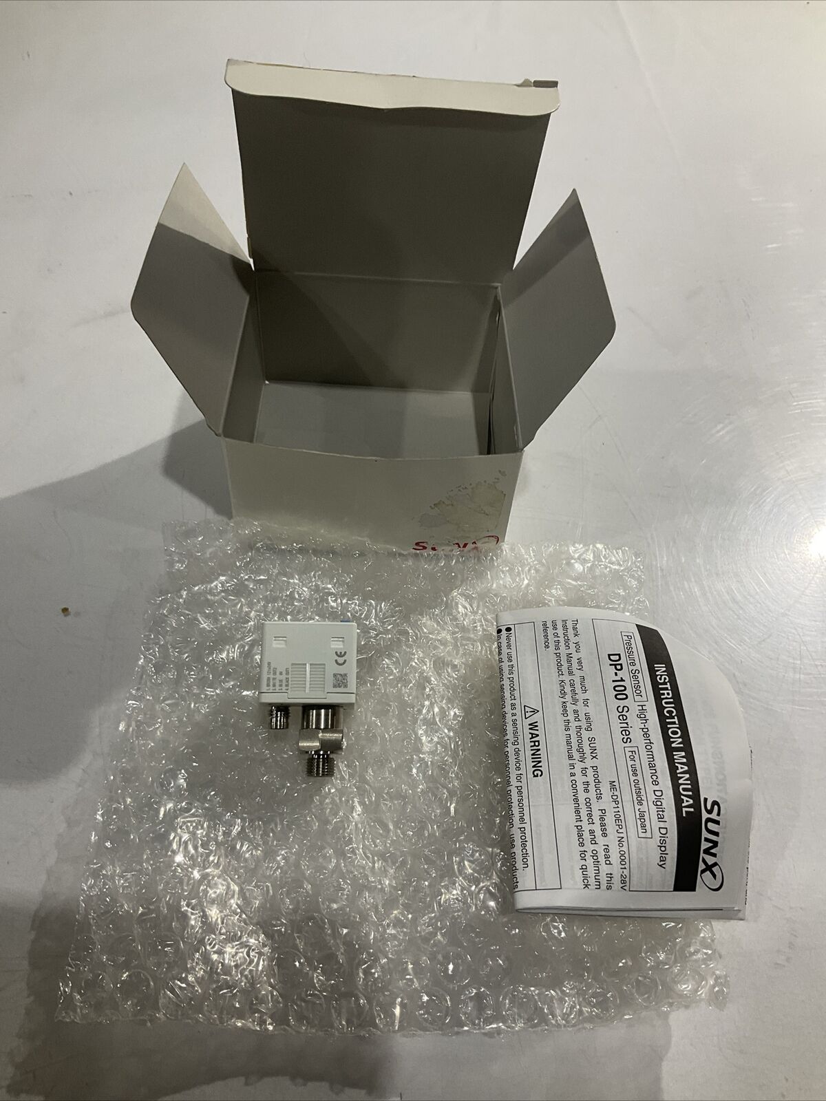 SUNX DP-111-E-P DIGITAL PRESSURE SENSOR 24VDC U3S