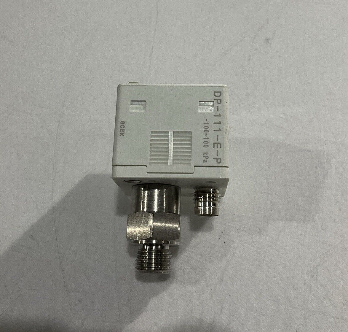 SUNX DP-111-E-P DIGITAL PRESSURE SENSOR 24VDC U3S