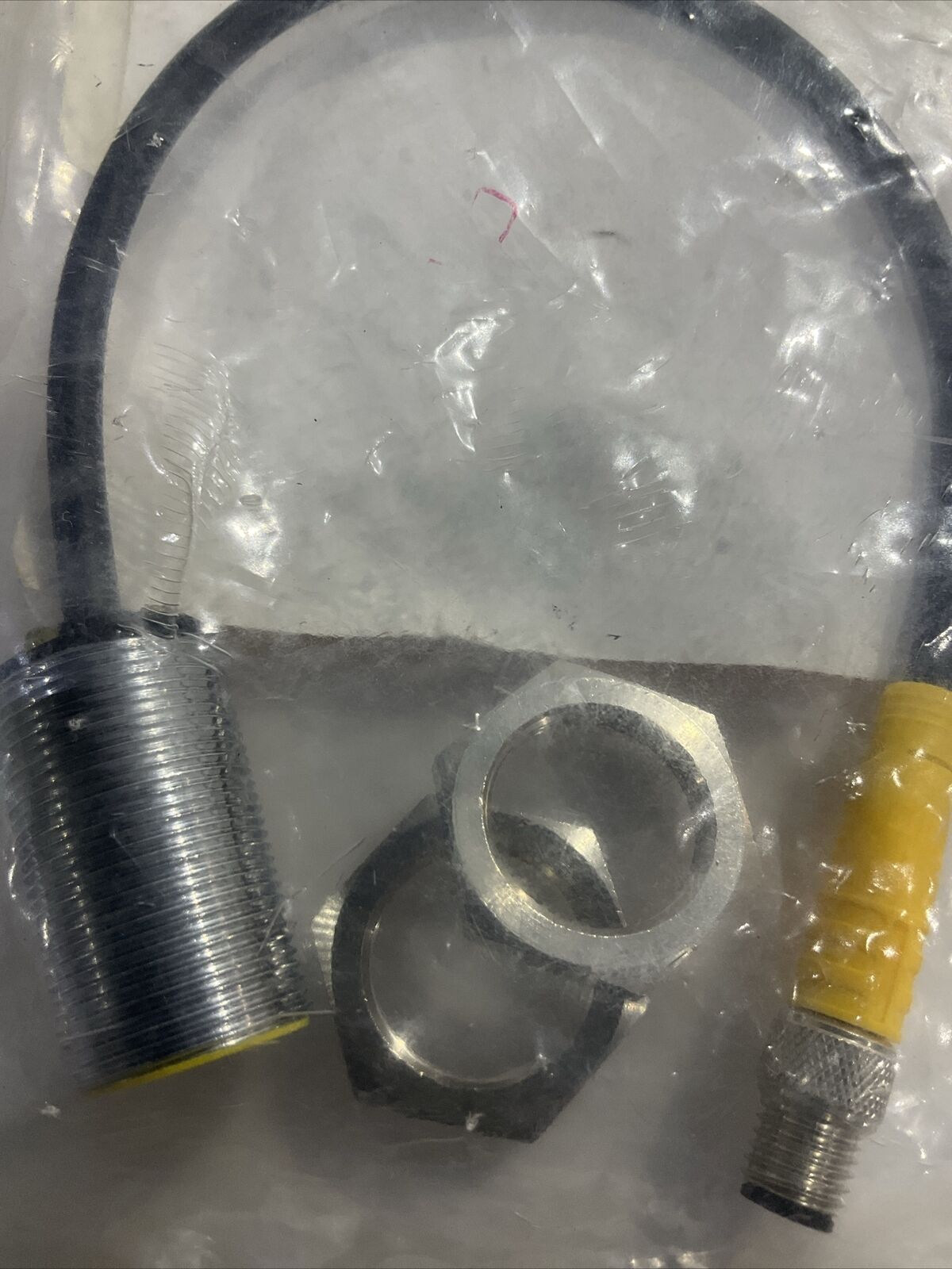 TURCK B15-G18K-AP6X-0.2M-PSG 3M/S90 SENSOR INDUCTIVE U3S
