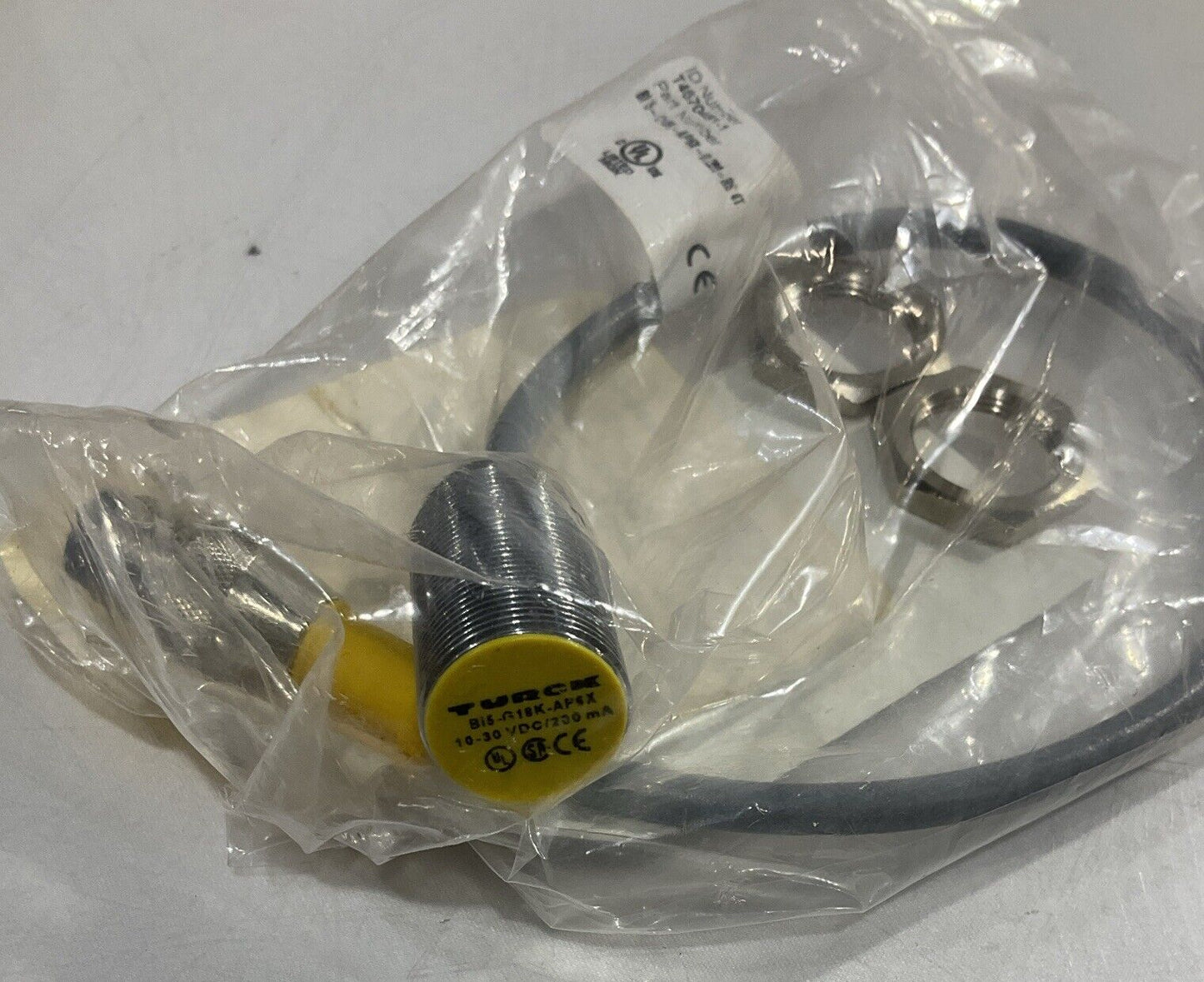 TURCK B15-G18K-AP6X-0.3M-RS4T SENSOR PROXIMITY WIRED U3S