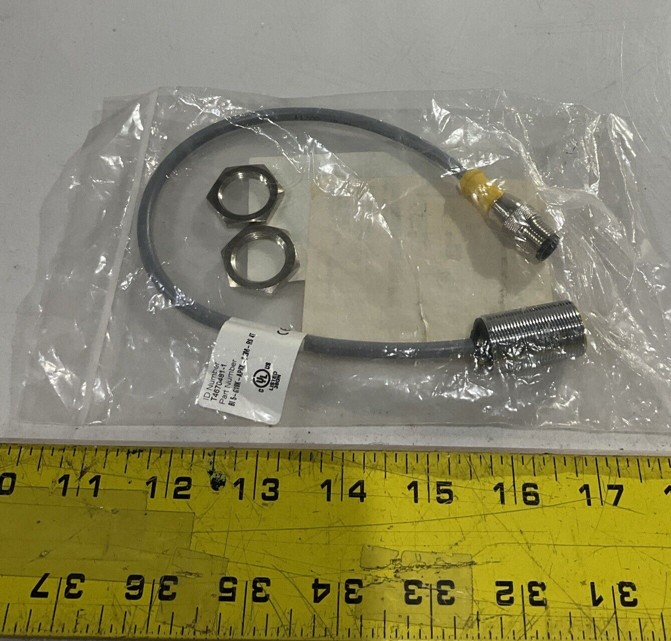 TURCK B15-G18K-AP6X-0.3M-RS4T SENSOR PROXIMITY WIRED U3S