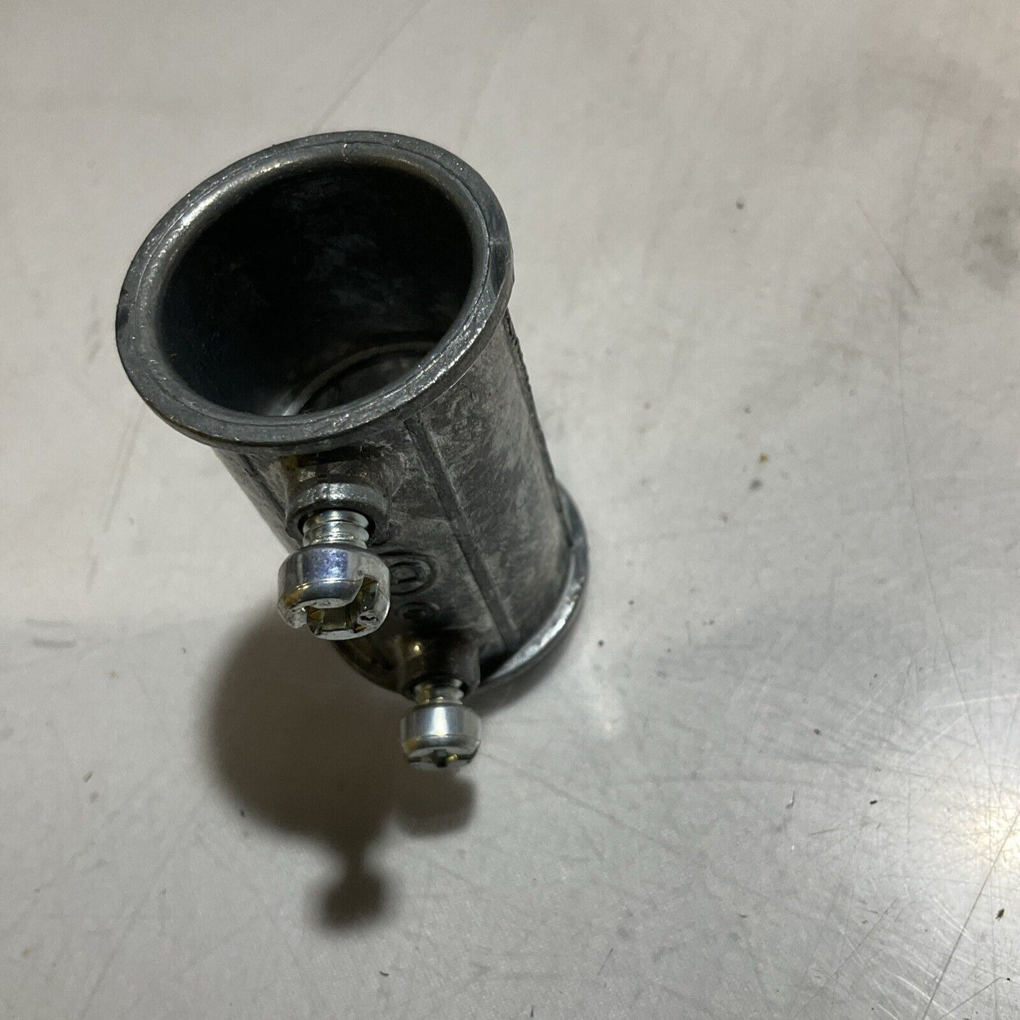 BRIDGEPORT 241-DC ZINC EMET COUPLING LOT 19 U3S