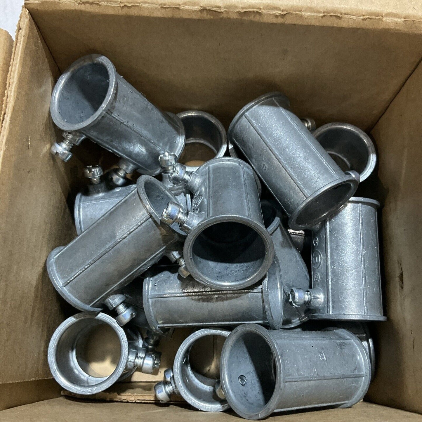 BRIDGEPORT 241-DC ZINC EMET COUPLING LOT 19 U3S