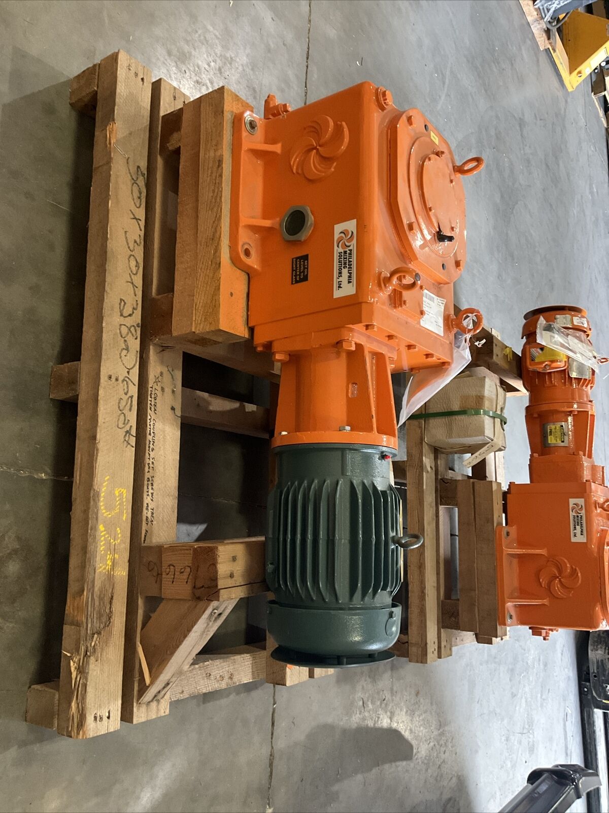 PHILADELPHIA RAVEN 3800 3853M SPENT WASH WATER SUMP MIXER MIX-84-6011 1800RPM