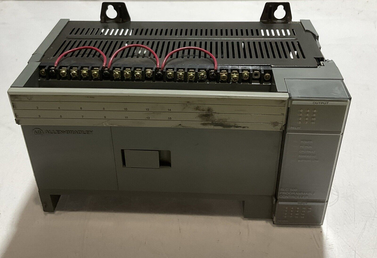 A-B ALLEN-BRADLEY 1747-L30C SLC500 PROGRAMMABLE CONTROLLER U3S