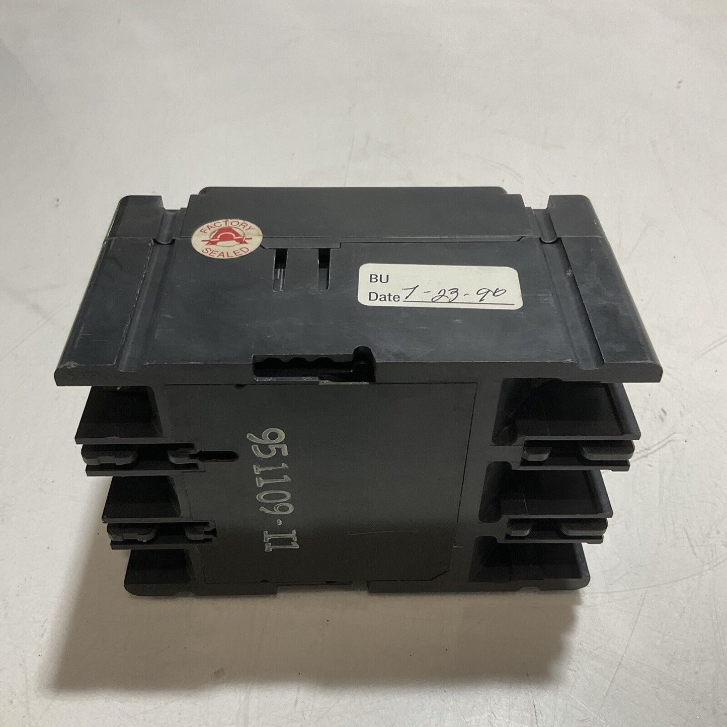 AMERICAN NEF437020 20A CIRCUIT BREAKER 3POLES 250VOLTS DC U3S