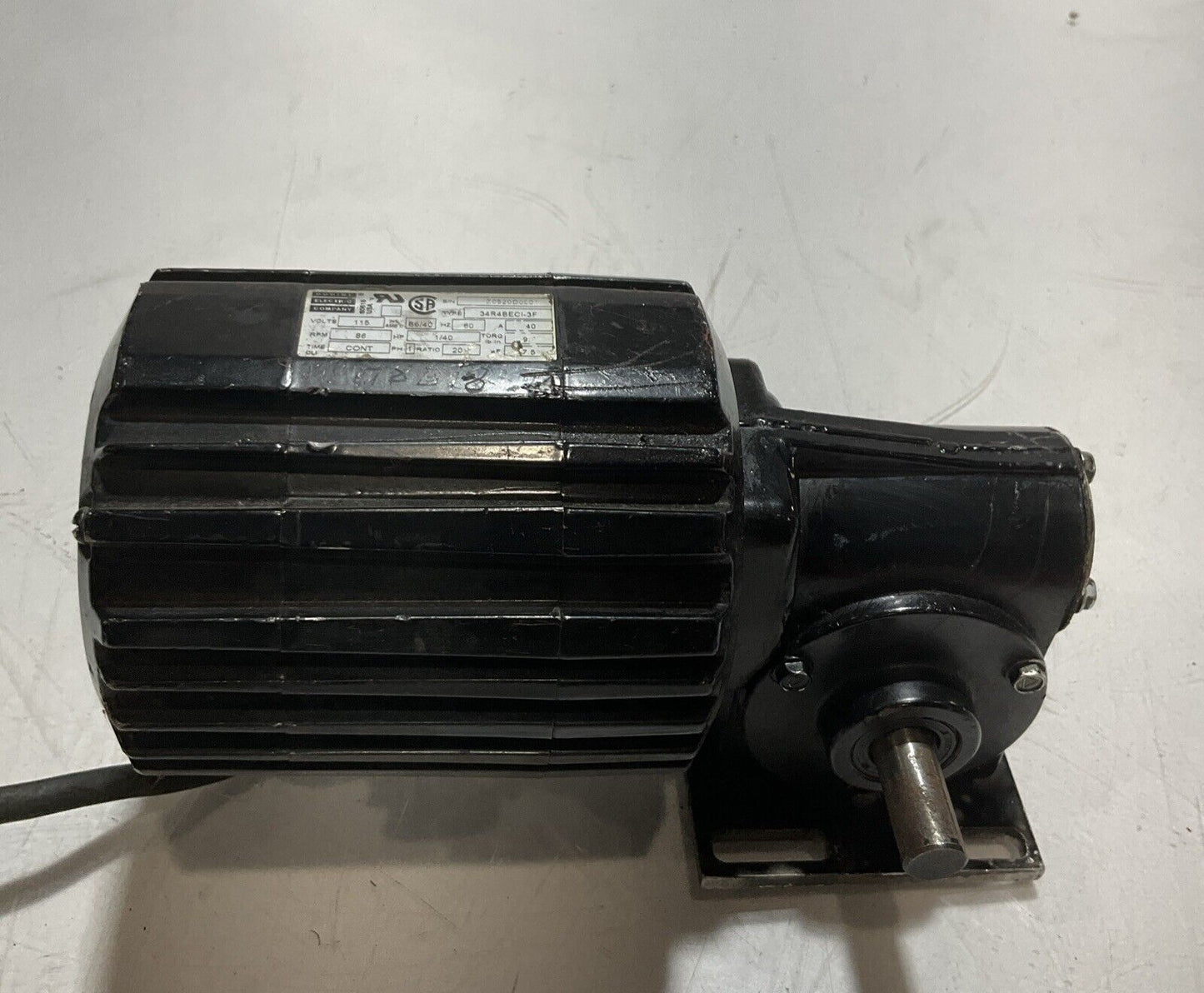 BODINE ELECTRIC COMPANY 34R4BECI-3F GEARMOTOR 115 VOLTS