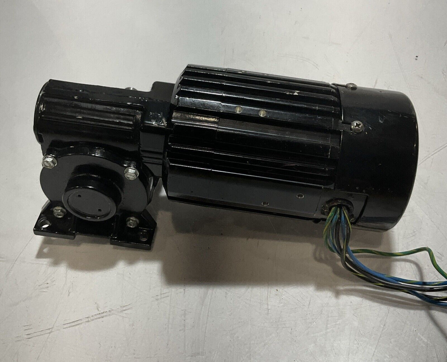 BODINE ELECTRIC CONPANY 34R6BFCI-5F GEARMOTOR 115 VOLTS U3S