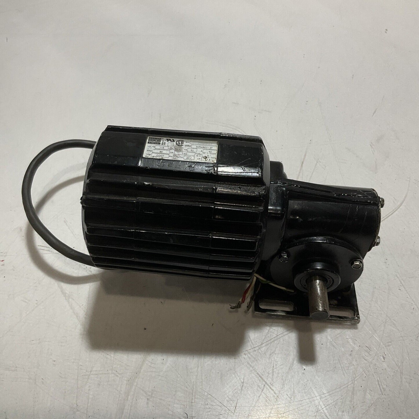 BODINE ELECTRIC COMPANY 34R4BECI-3F GEARMOTOR 115 VOLTS