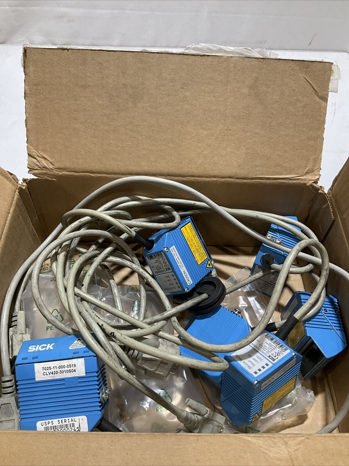 SICK CLV420-3010S04 INDUSTRIAL BAR CODE SCANNER LOT OF 6 U3S