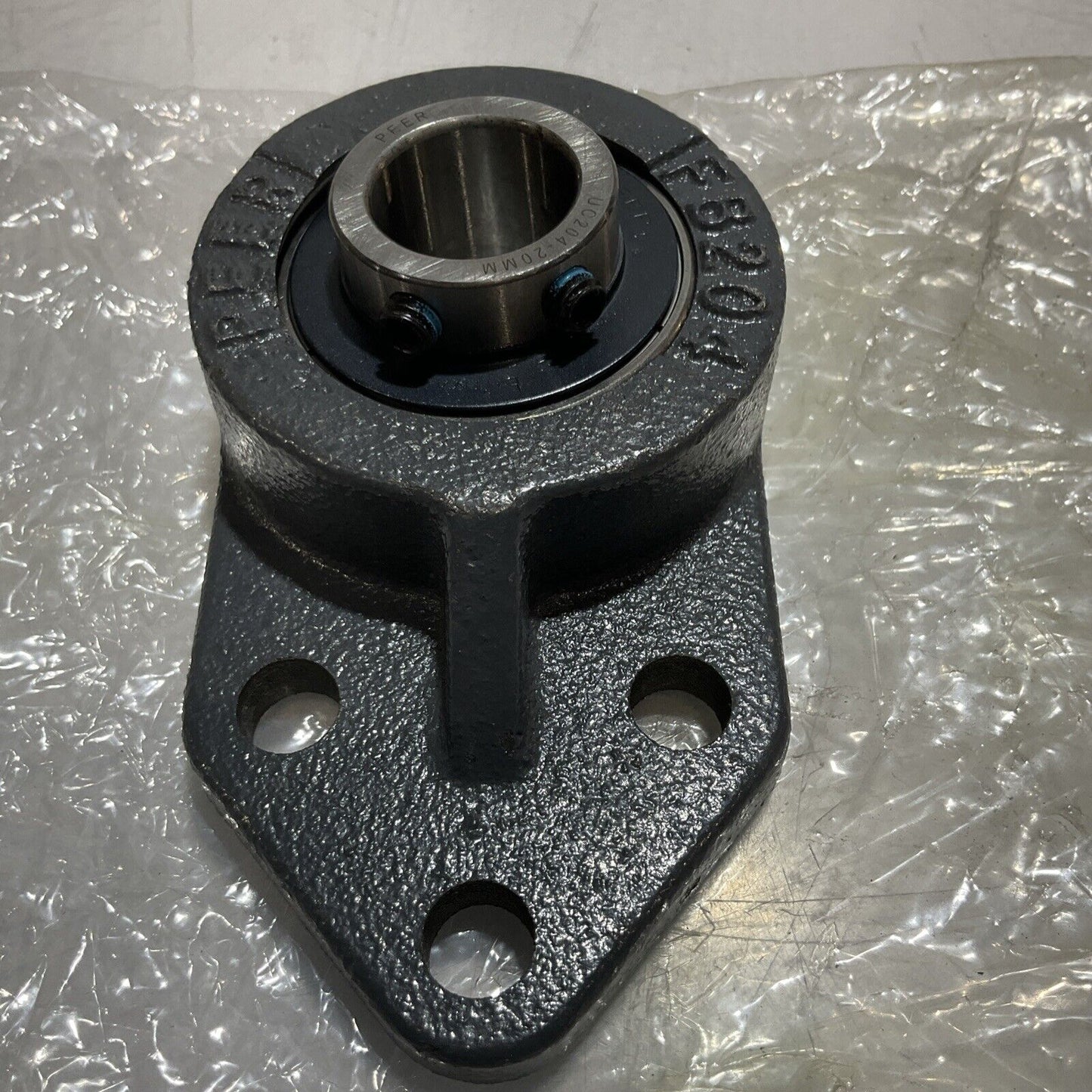 TRITAN FB204 PEER BEARING LOT OF 3 U3S