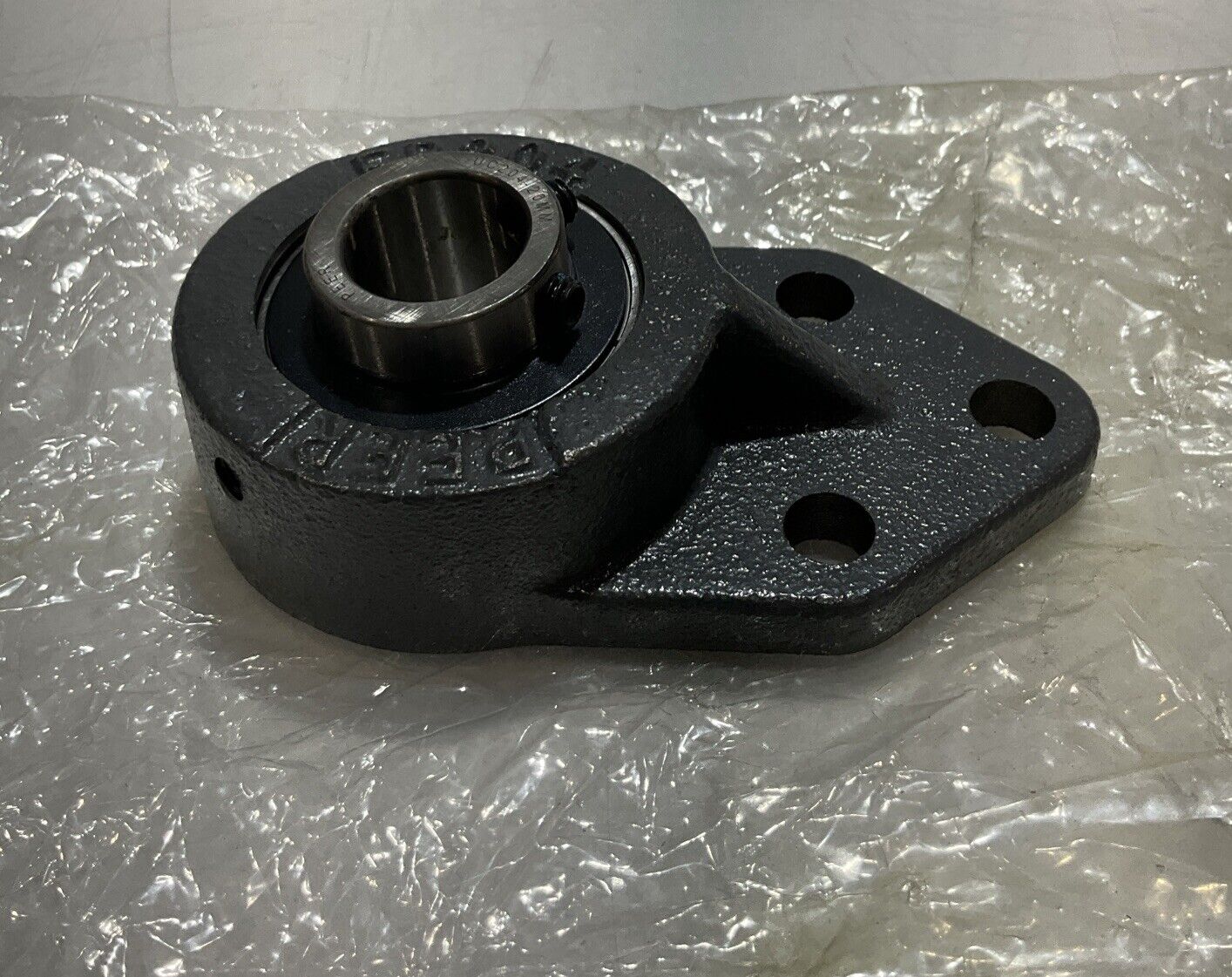 TRITAN FB204 PEER BEARING LOT OF 3 U3S