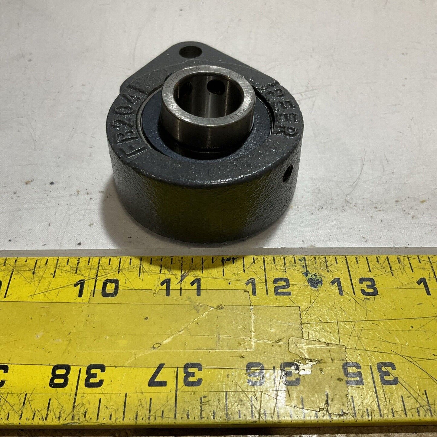 TRITAN FB204 PEER BEARING LOT OF 3 U3S