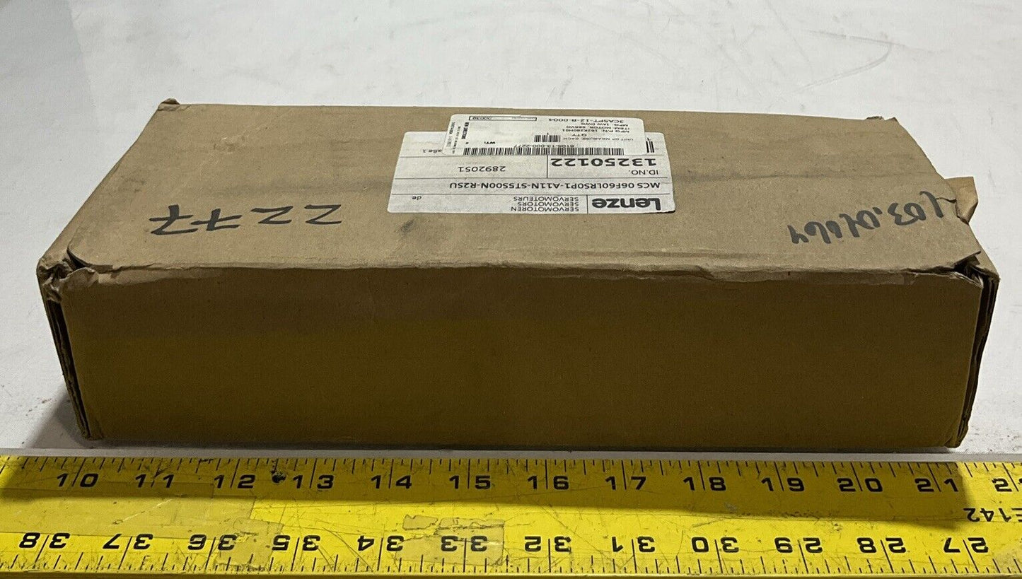 LENZE MCS 06F60LRS0P1-A11N-ST5S00N-R2SU MOTOR SERVO U3S