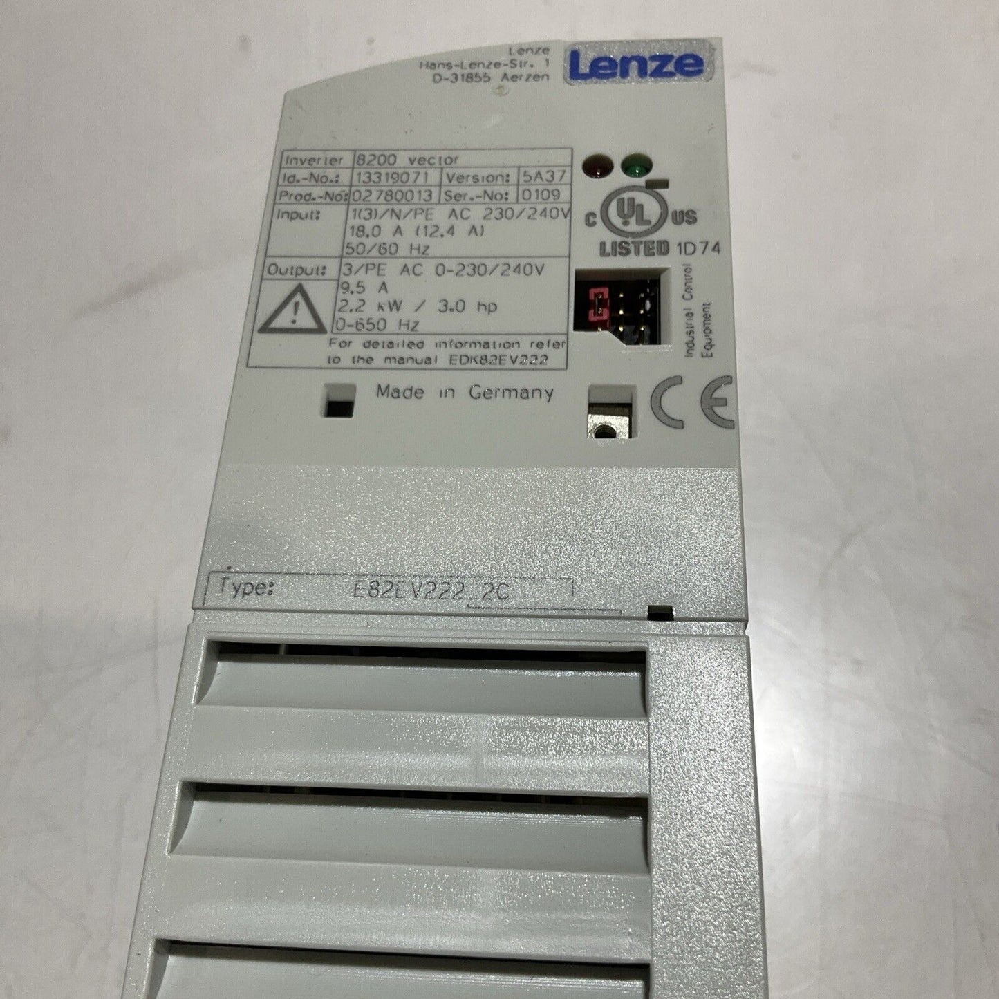 LENZE E82EV222_2C E82EV2222C 8200 VECTOR INVERTER BASECONTROLLER U3S