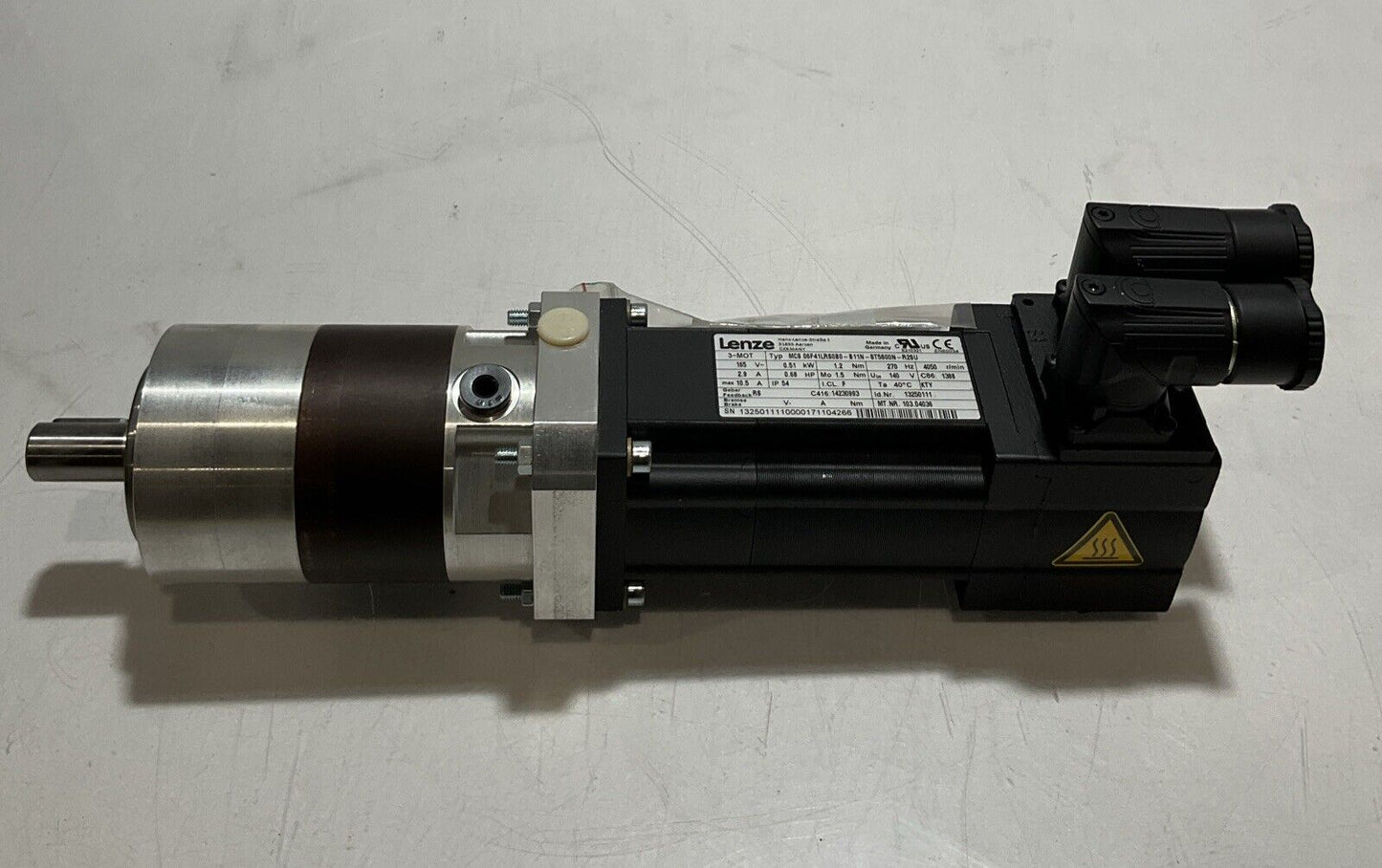 LENZE MCS 06F41LRSOBO-B11N-ST5SOON PERFORATED BELT MOTOR ASSEMBLY U3S