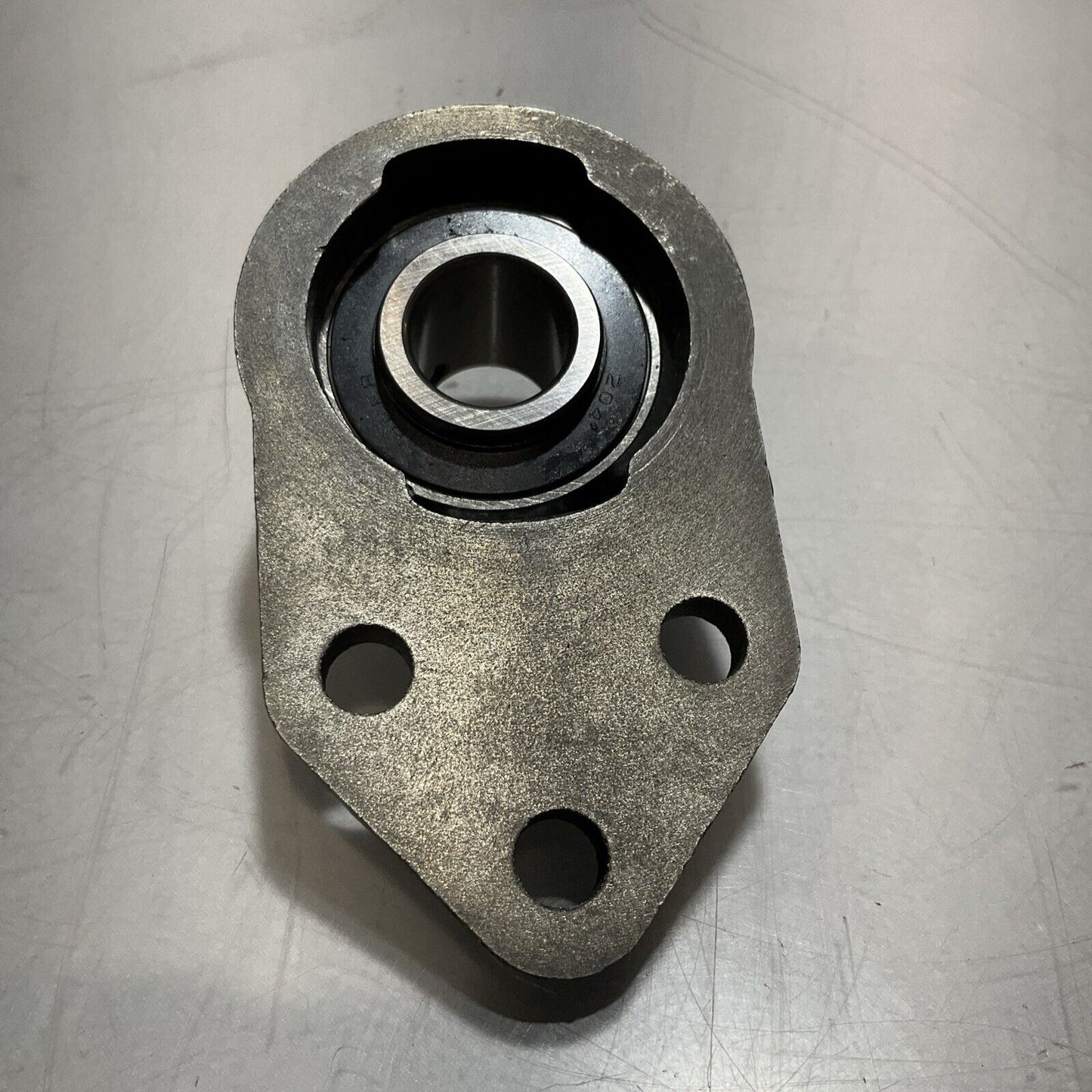 TRITAN FB204 PEER BEARING BLOCKS LOT OF 4 U3S