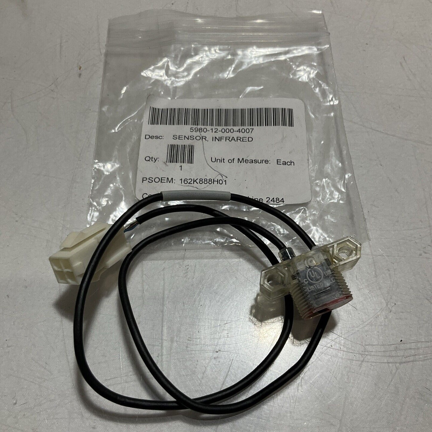 SICK ZT1-P0800S04 1044231 PHOTOELECTRIC INFRADED SENSOR LOT OF 3 U3S