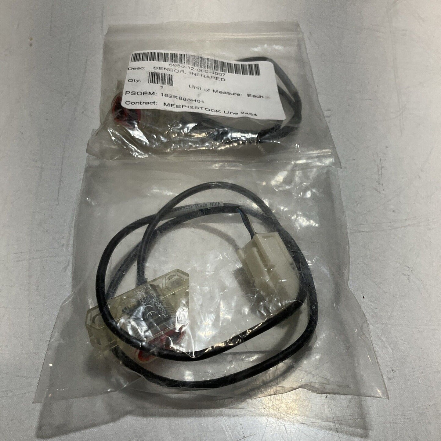 SICK ZT1-P0800S04 1044231 PHOTOELECTRIC INFRADED SENSOR LOT OF 3 U3S