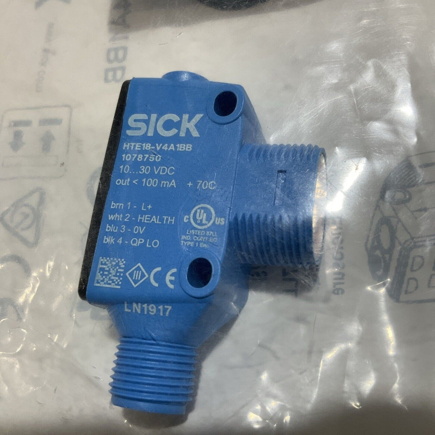 SICK HTE18-V4A1BB 1078750 PHOTOELECTRIC SENSOR 10-30VDC LOT OF 4 U3S