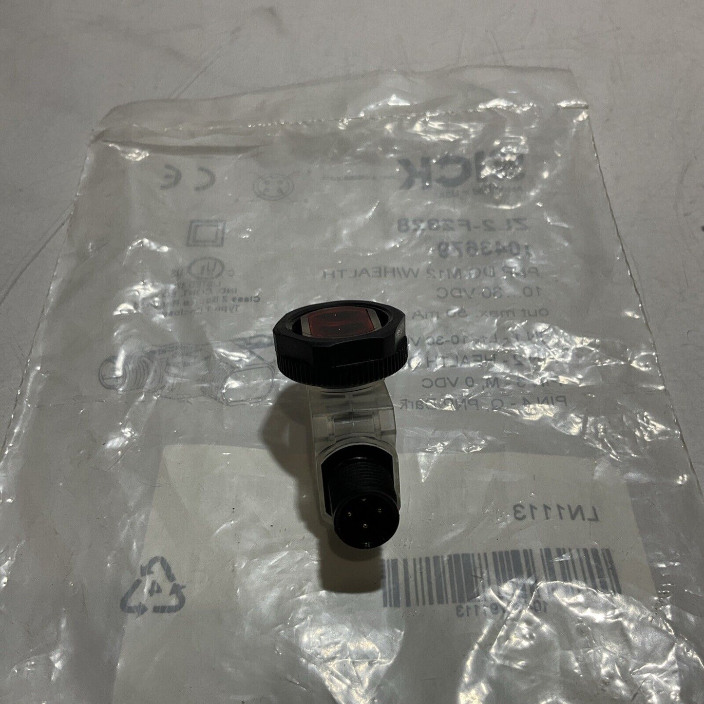 SICK ZL2-F2828 1043679 PNP PHOTOELECTRIC SENSOR PHOTO EYE SWITCH 10/30 VDC U3S