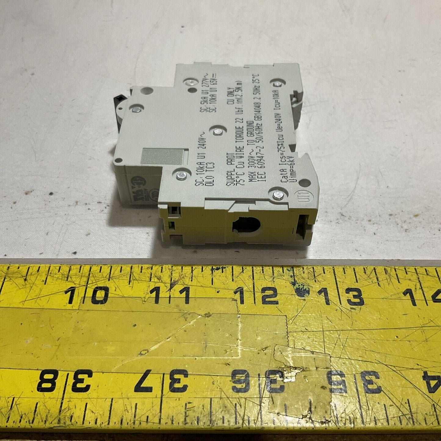 SCHNEIDER ELECTRIC 60163 MULTI 9 CIRCUIT BREAKER 2 POLE C60 D 15A U3S