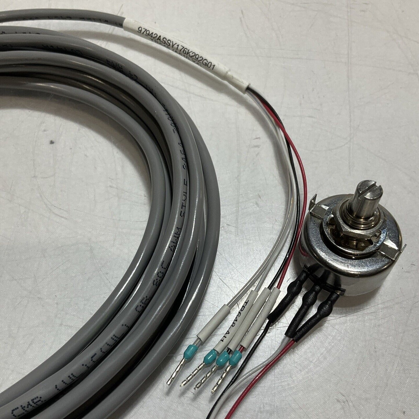 CLAROSTAT HRS100SSAB180 POTENTIOMETER WITH CABLE U3S