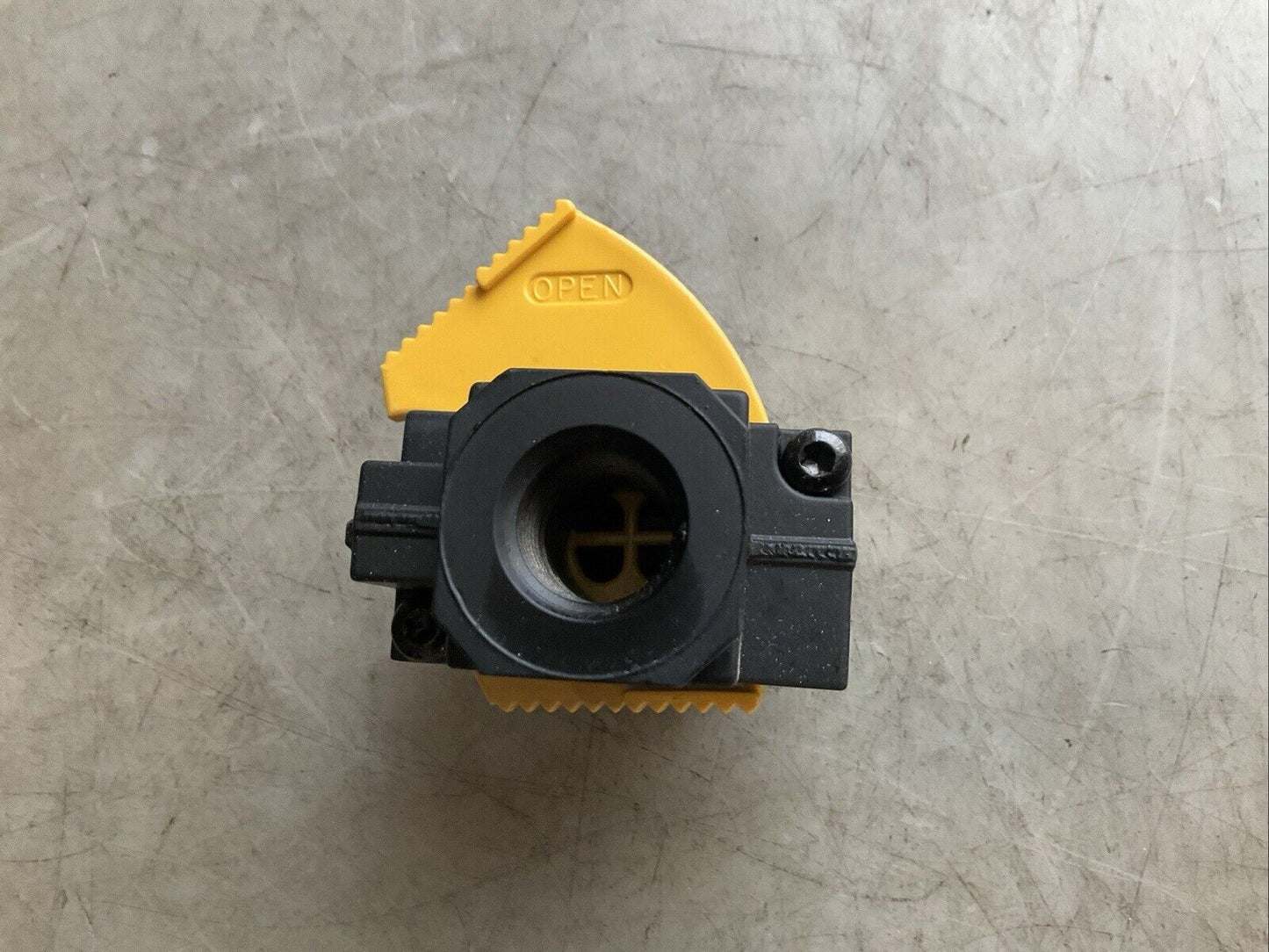 NORGREN T74E-4AA-P1N SHUT OFF VALVE 1/2IN PTF U3S