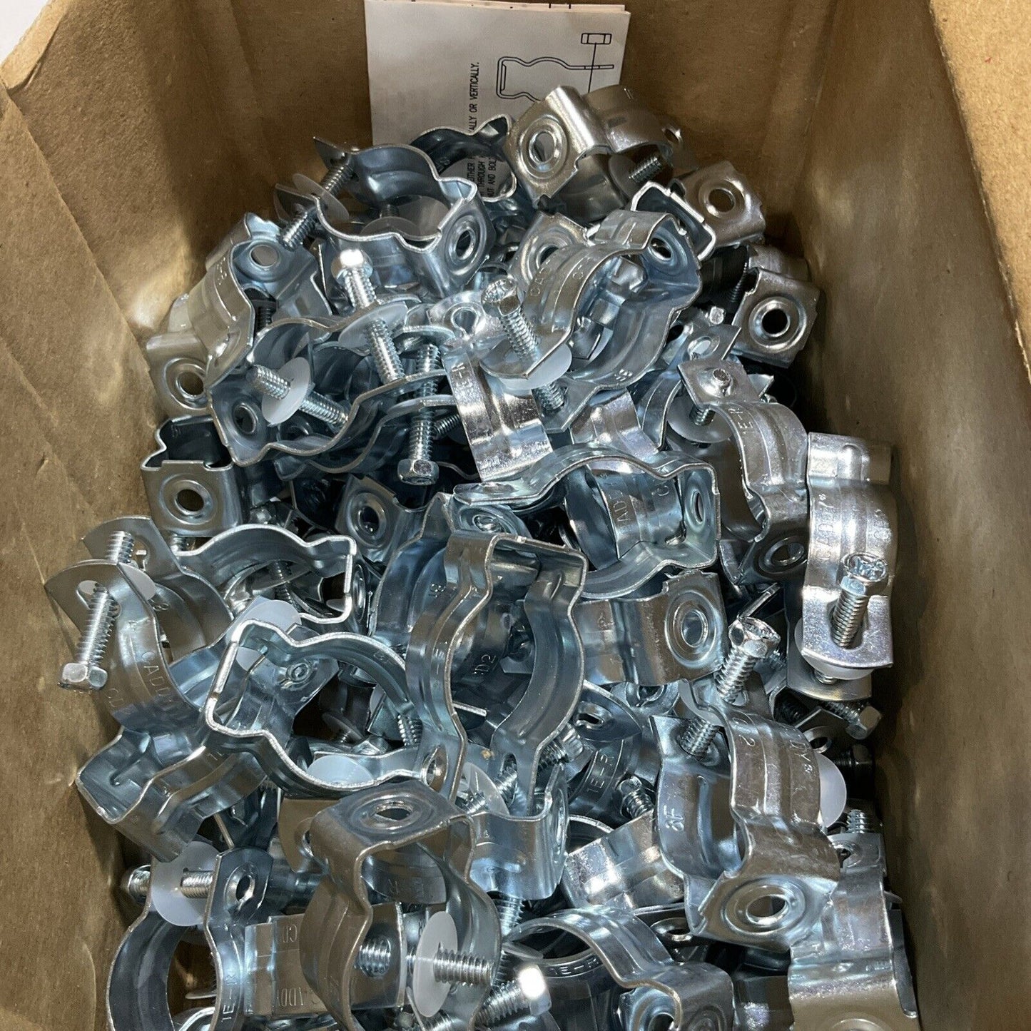 CADDY CD2B CD SERIES CONDUIT HANGERS LOT OF 100 U3S