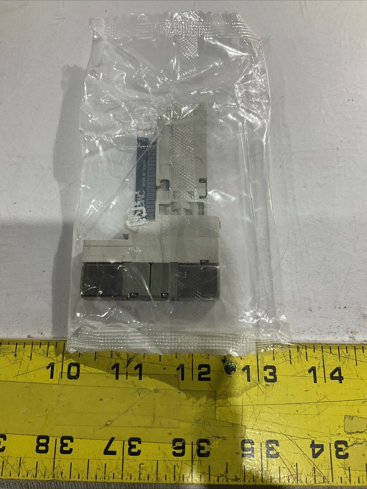 SMC VQ1201N-51 PNEUMATIC SOLENOID VALVE U3S