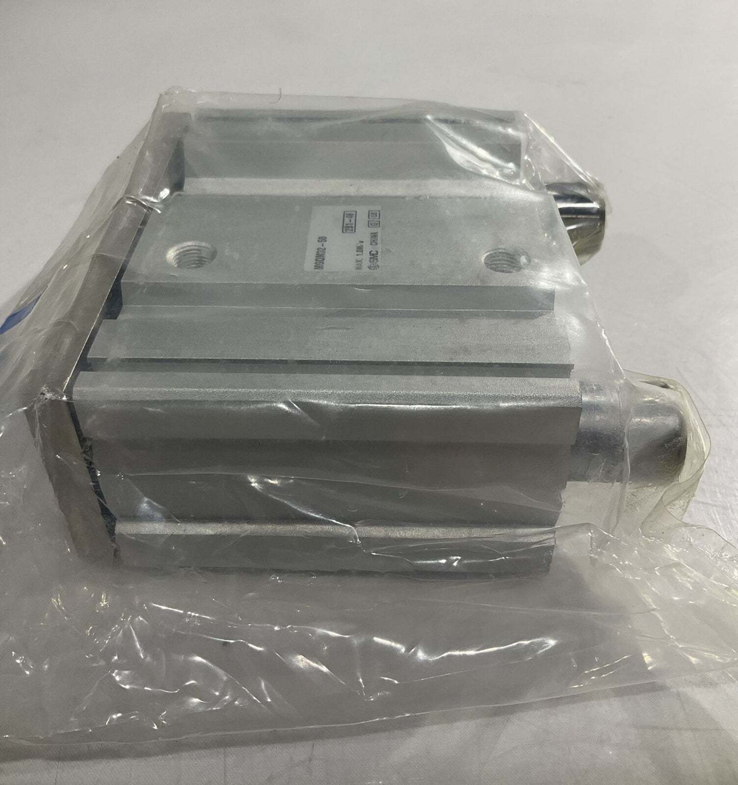 SMC MGQM32-50 PNEUMATIC CYLINDER GUIDED ACTUATOR U3S