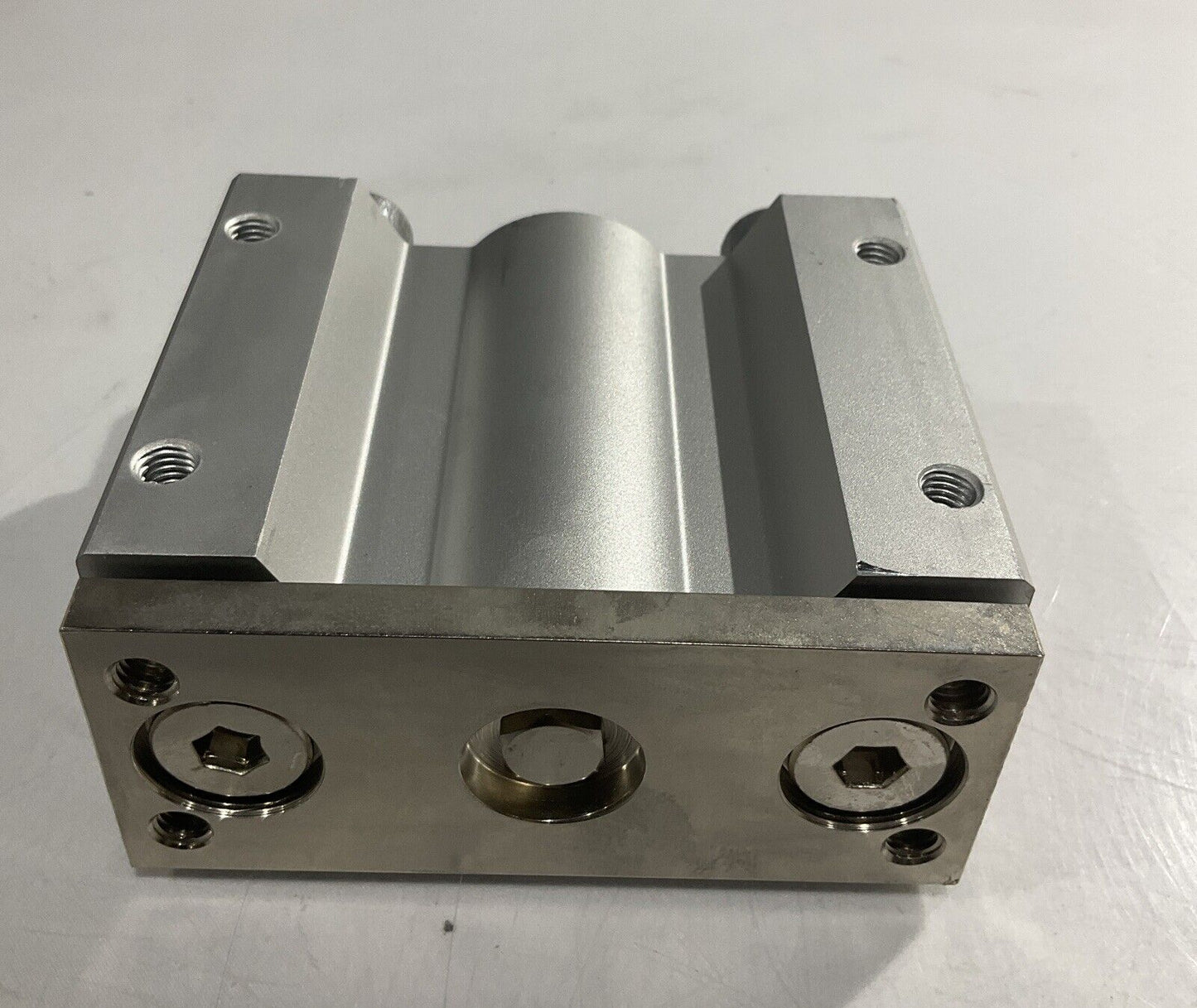 SMC MGQM32-50 PNEUMATIC CYLINDER GUIDED ACTUATOR U3S