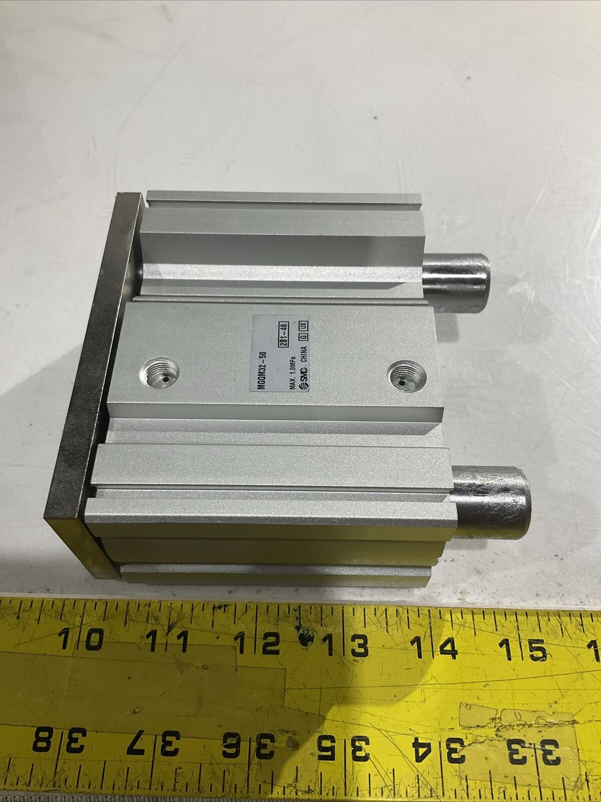 SMC MGQM32-50 PNEUMATIC CYLINDER GUIDED ACTUATOR U3S