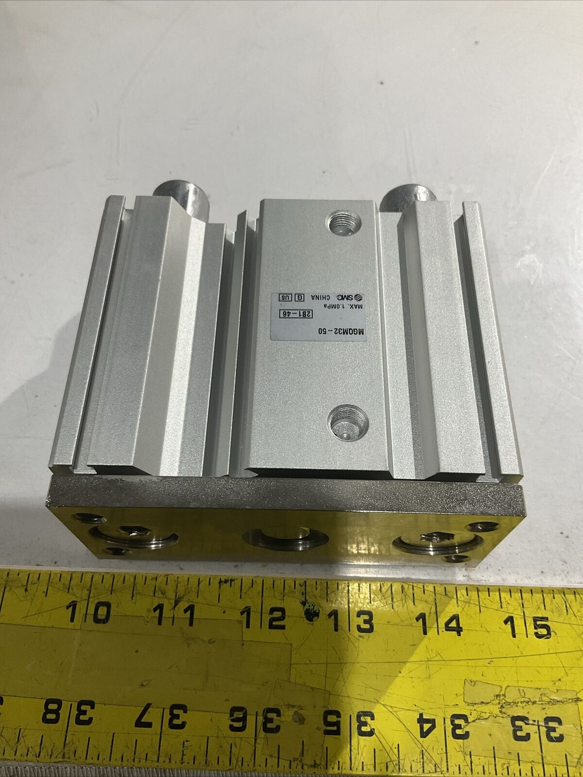 SMC MGQM32-50 PNEUMATIC CYLINDER GUIDED ACTUATOR U3S