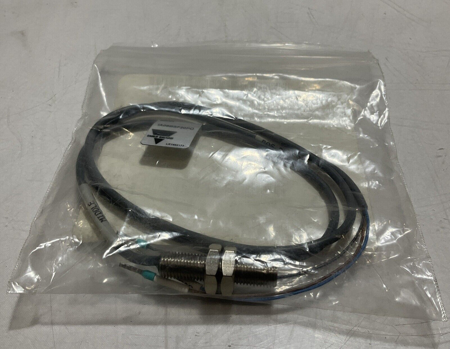 CARLO GAVAZZI IA08BSF20P0 MIDDLE POSITION CABLE ASSEMBLY 10-30VDC U3S