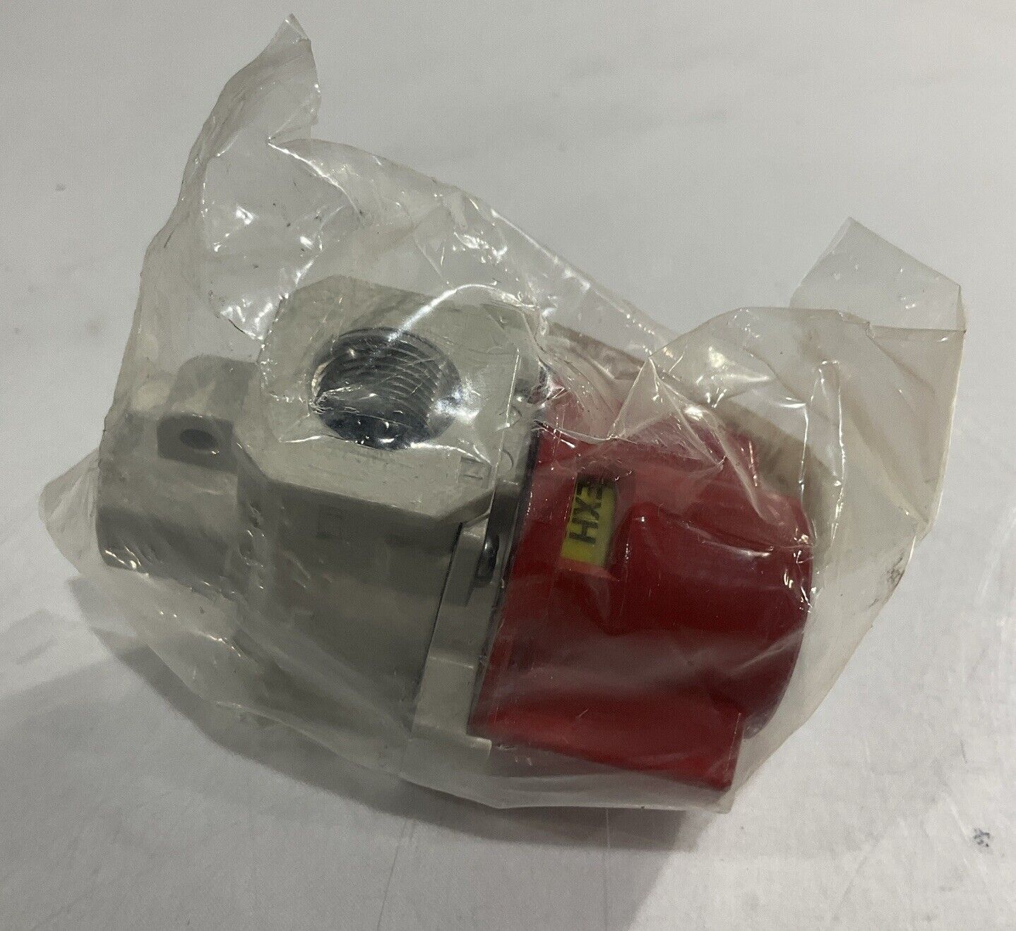 SMC VHS30-NO3B-Z PRESURE RELIEF VALVE 3 PORT 5-150 PSI VALVE LOT OF 5 U3S